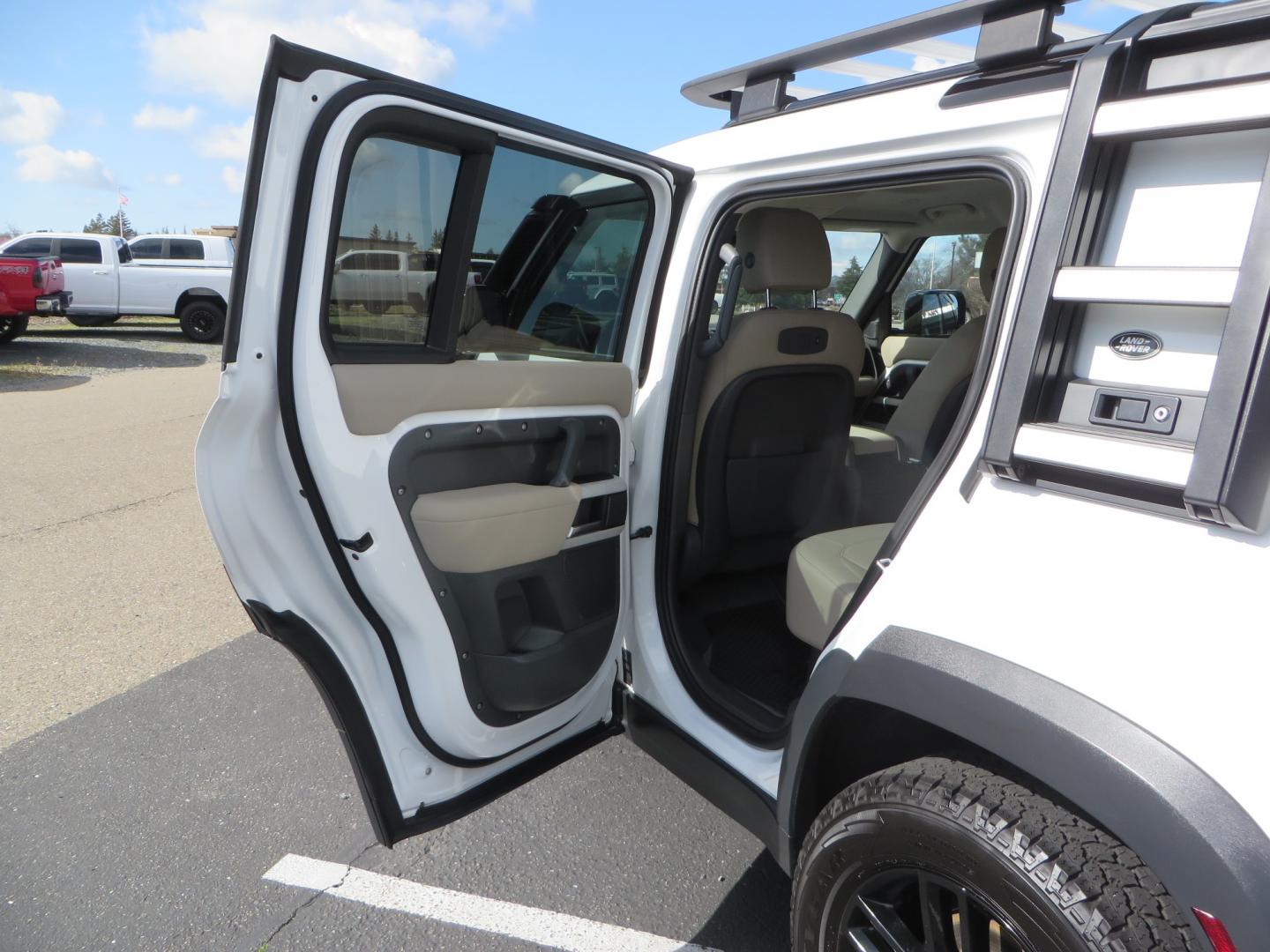 2022 White Land Rover Defender 110 S (SALEJ7RX6N2) with an 2.0L L4 DOHC 16V engine, 8A transmission, located at 2630 Grass Valley Highway, Auburn, CA, 95603, (530) 508-5100, 38.937893, -121.095482 - Photo#30